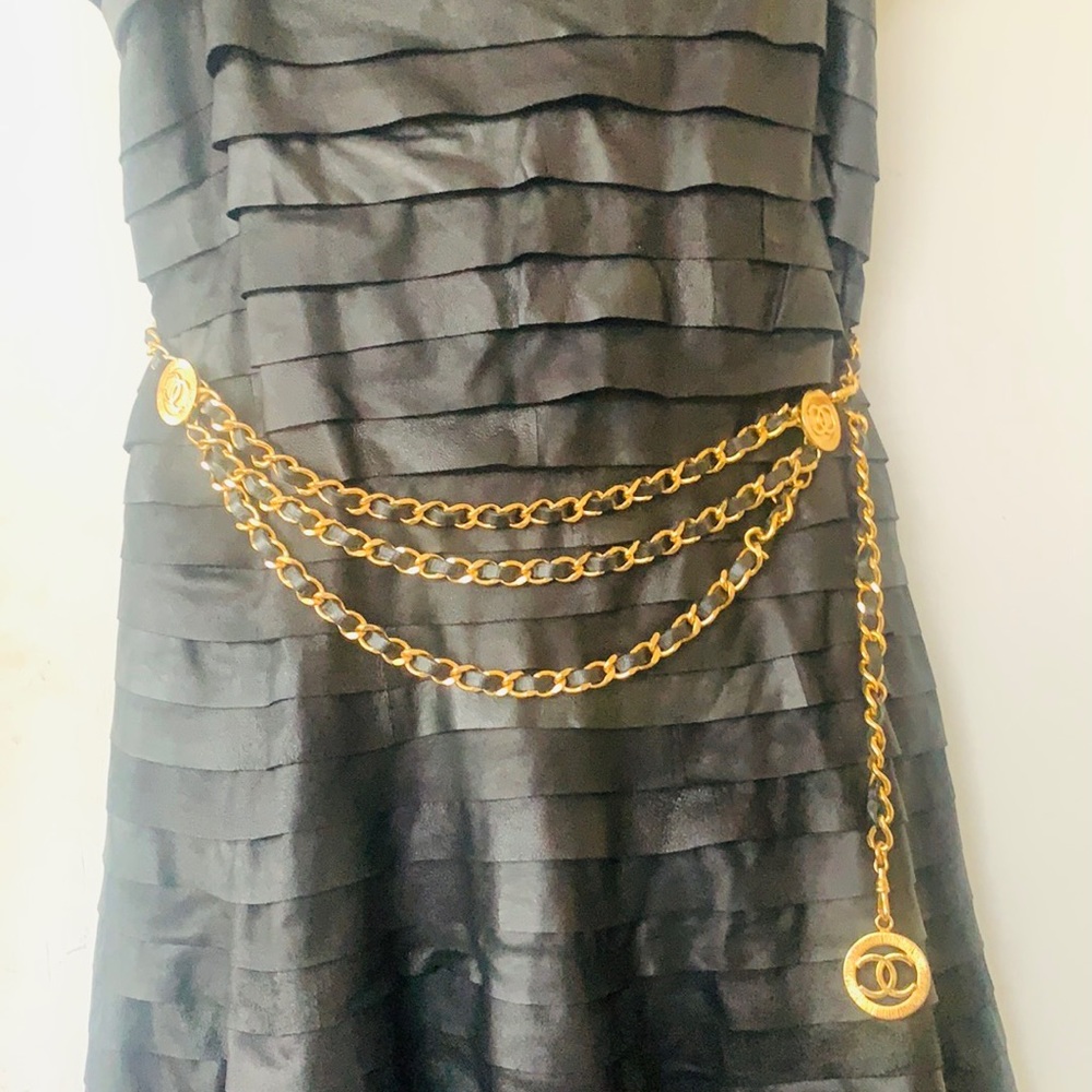 CHANEL Vintage Triple Chain Gold HW Leather Medallion Belt